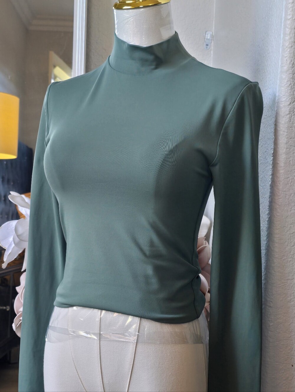 Aritzia Babaton Contour Mockneck Longsleeve Eucalyptus Forest Green